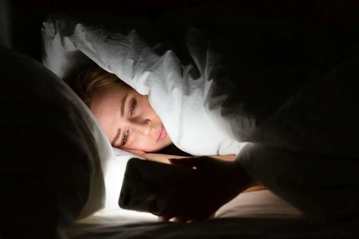 افزایش ریسک ابتلا به افسردگی با قرارگیری در معرض نور در شب
