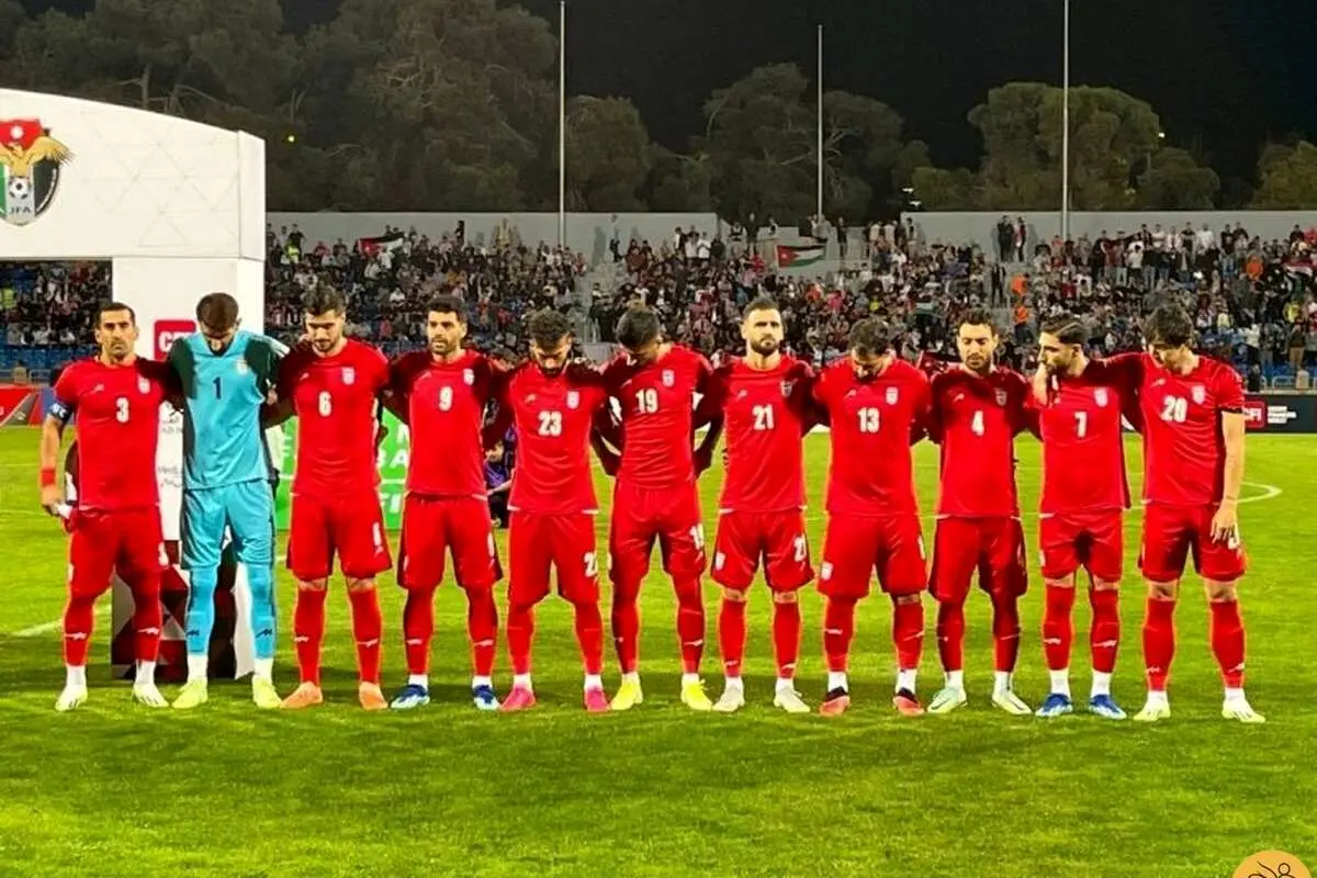 پرواز تیم ملی به تهران، حاشیه درست کرد
