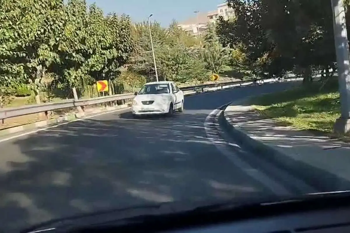 (ویدیو) اقدام شوکه کننده راننده تیبا در اتوبان همت