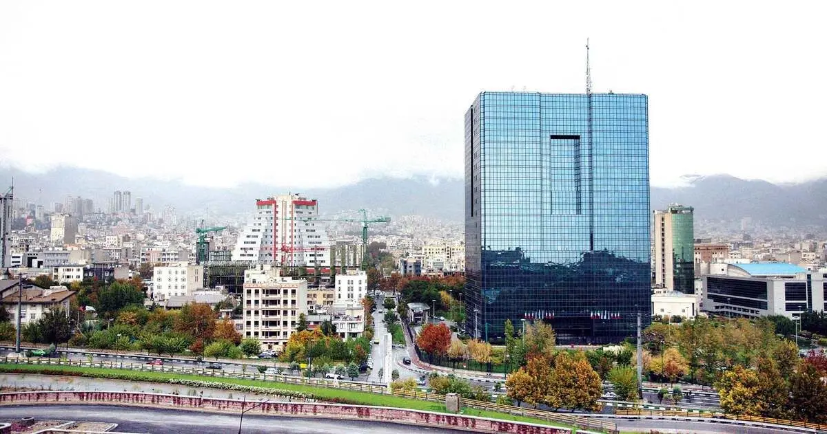 ذخایر ارزی ایران در حال افزایش است/ بدهی خارجی نداریم