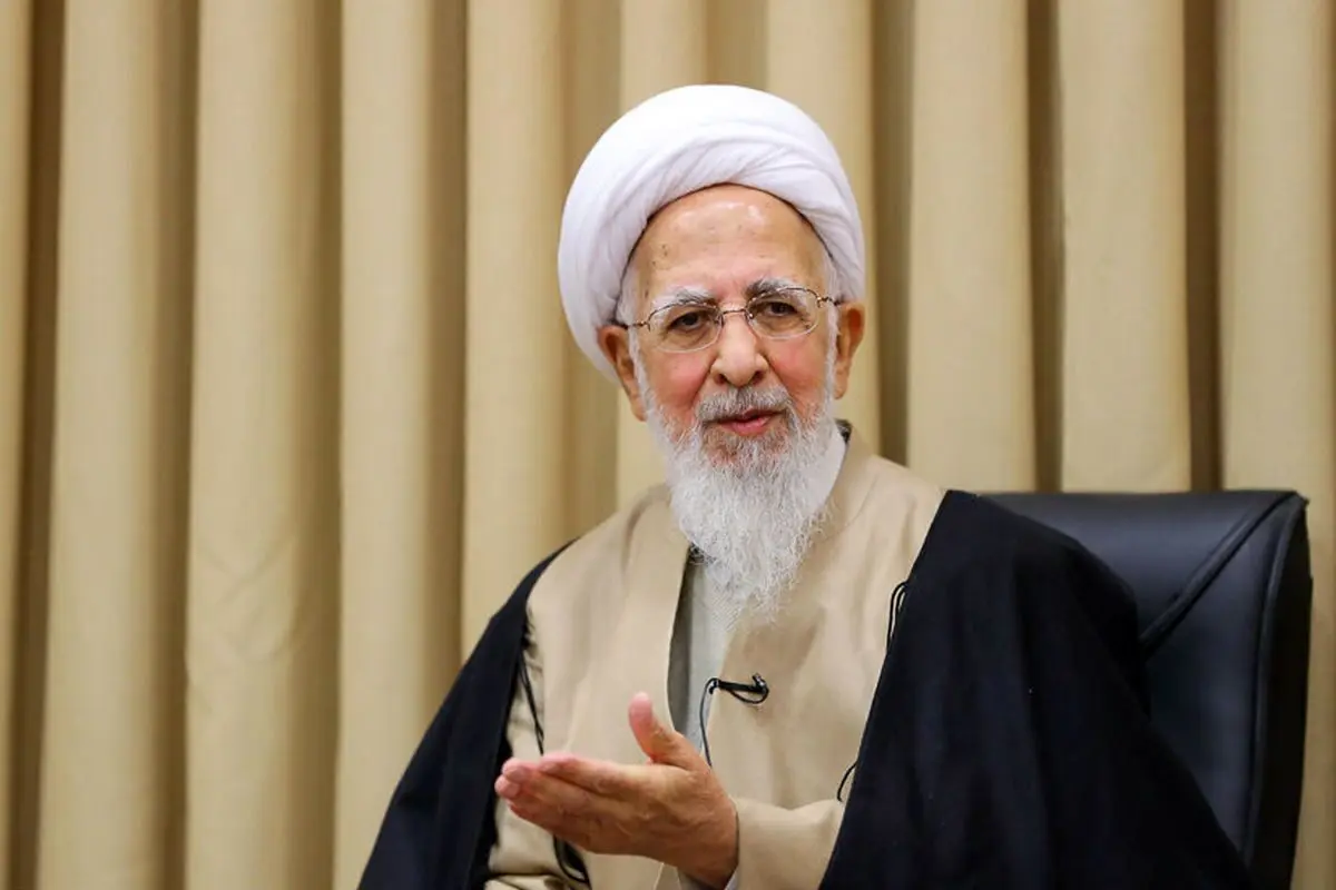 آیت‌الله جوادی آملی: مسلمان‌های عالم باید کمک کنند جنگ توسعه پیدا نکند و آتش‌بس تأیید شود