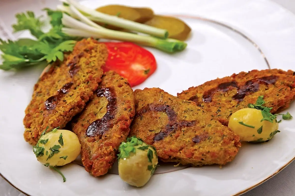 طرز تهیه کتلت بدون گوشت و پیاز