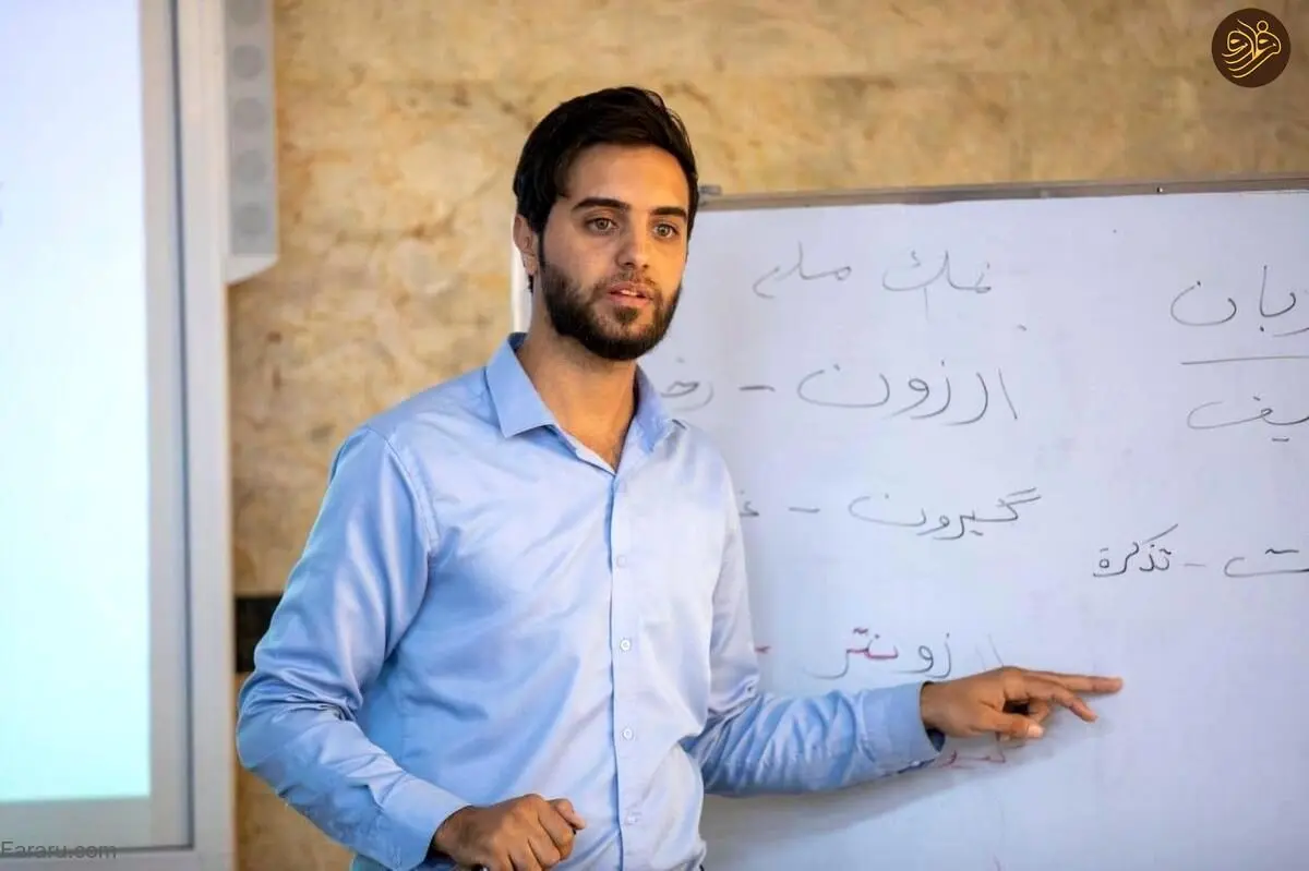 (عکس) آموزش زبان فارسی به پرسنل حرم حضرت عباس(ع)