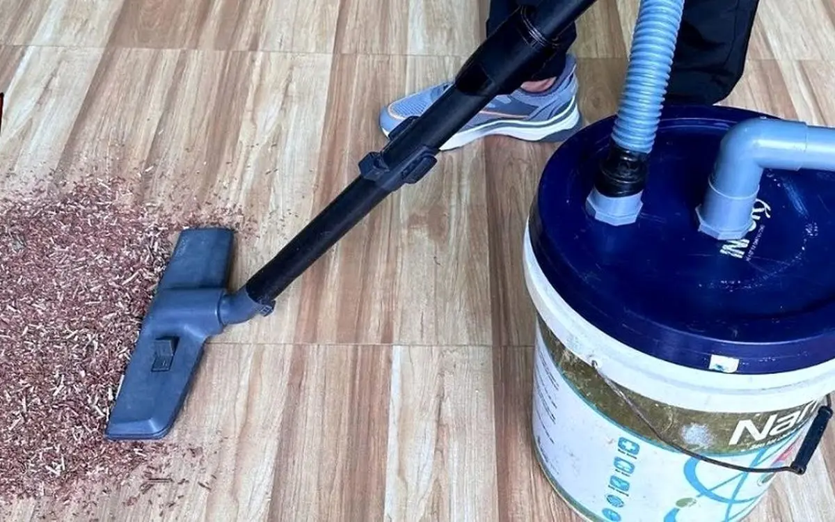 (ویدئو) با یک سطل رنگ به راحتی جاروبرقی بسازید!