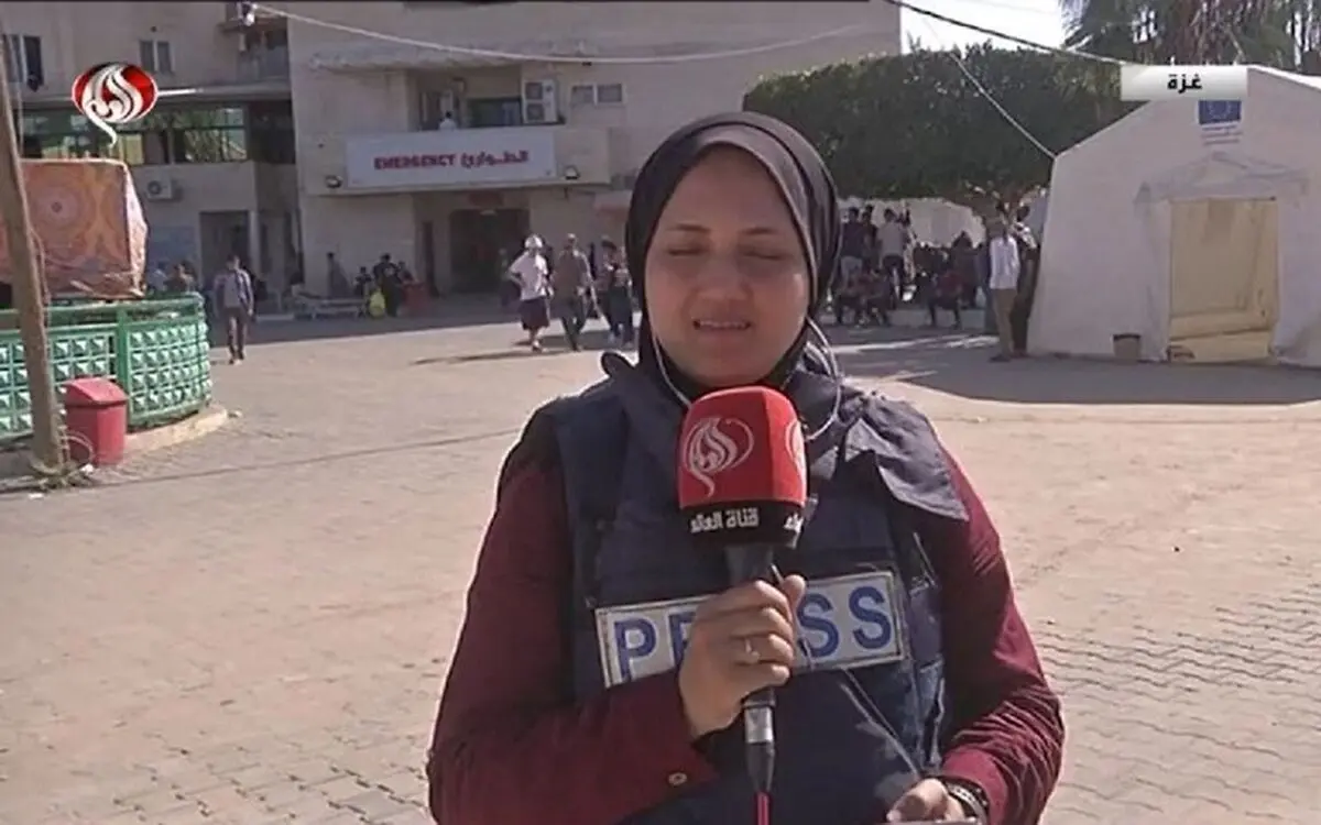 (ویدئو) لحظه بیهوش‌شدن خبرنگار العالم در غزه هنگام پخش زنده