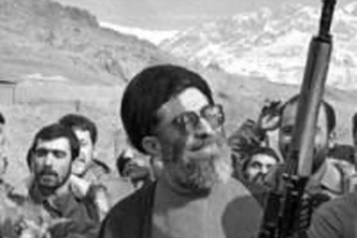 عکسهای منتشر نشدهای از رهبر انقلاب