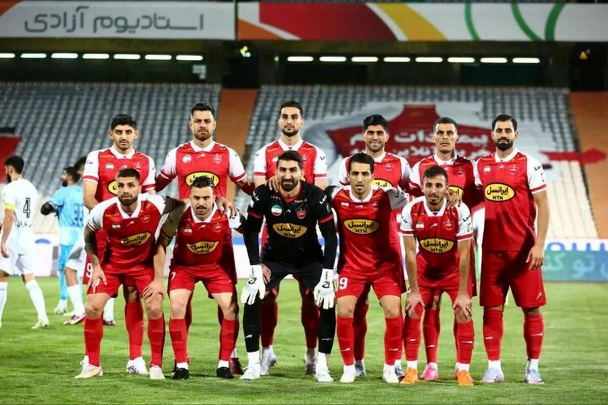 (عکس) روزگاری که بابی چارلتون کاپیتان پرسپولیس بود!
