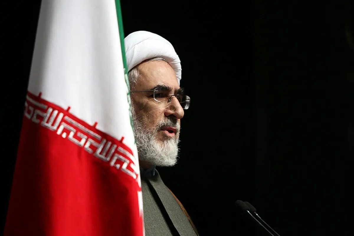 منتجب نیا: برجام در دولت روحانی سند خیانت بود، اما در دولت رئیسی فرشته نجات شد!