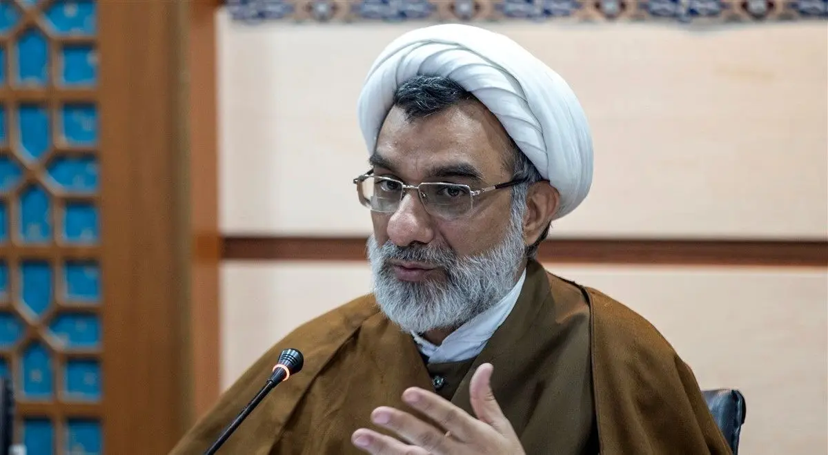 خسروپناه: بسیاری از مباحات موسیقی را حرام کرده‌ایم