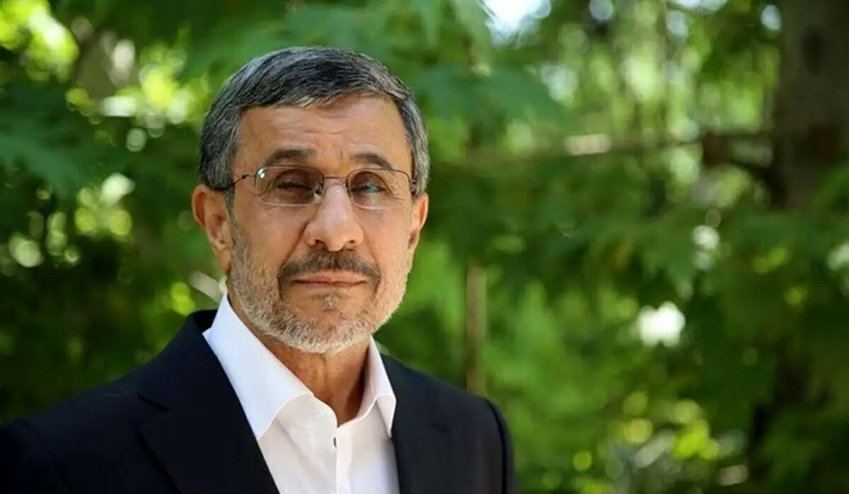 کیهان: احمدی‌نژاد اگر در مسیر ارتجاع بماند به انحطاط کشیده می‌شود
