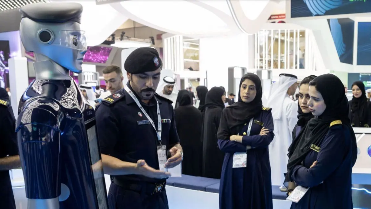 ربات جدید فرودگاه ابوظبی، زبان بدن را می‌خواند