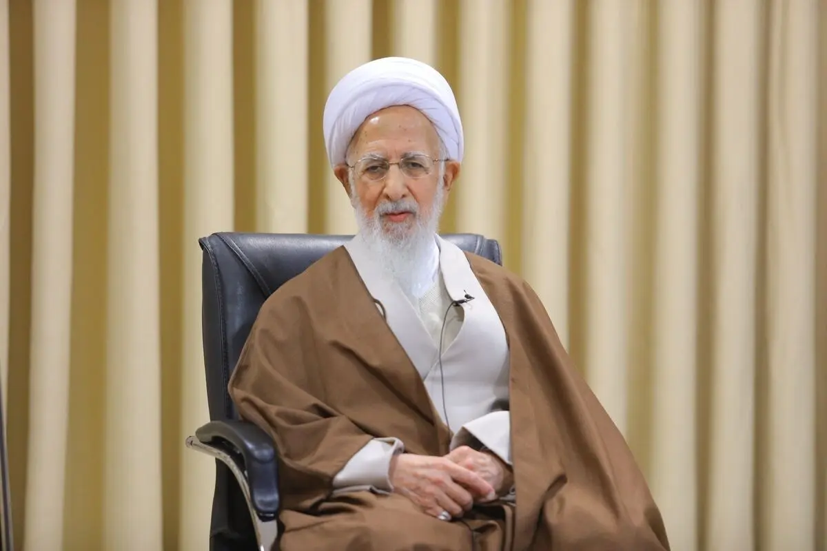 آیت‌الله جوادی آملی: وضع غزه را می‌بینند و از ظلم حمایت می‌کنند!