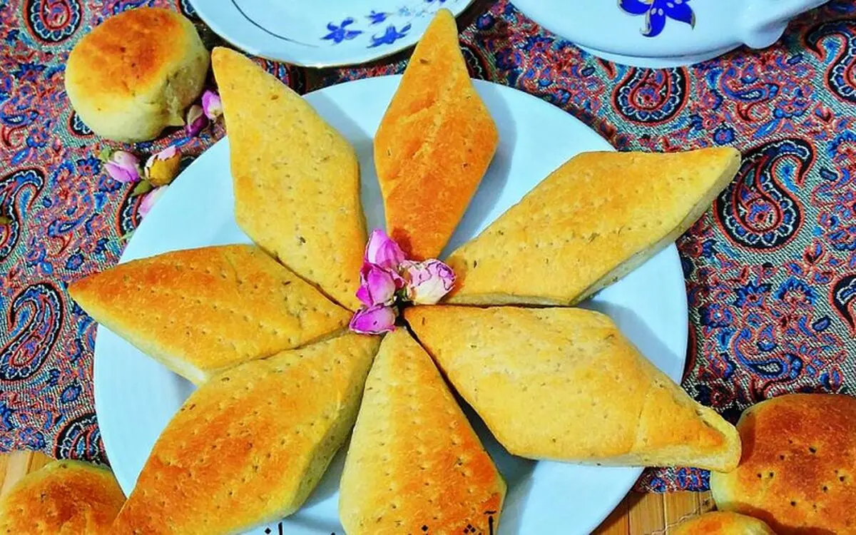 طرز تهیه کلوچه خوشمزه شوشتری