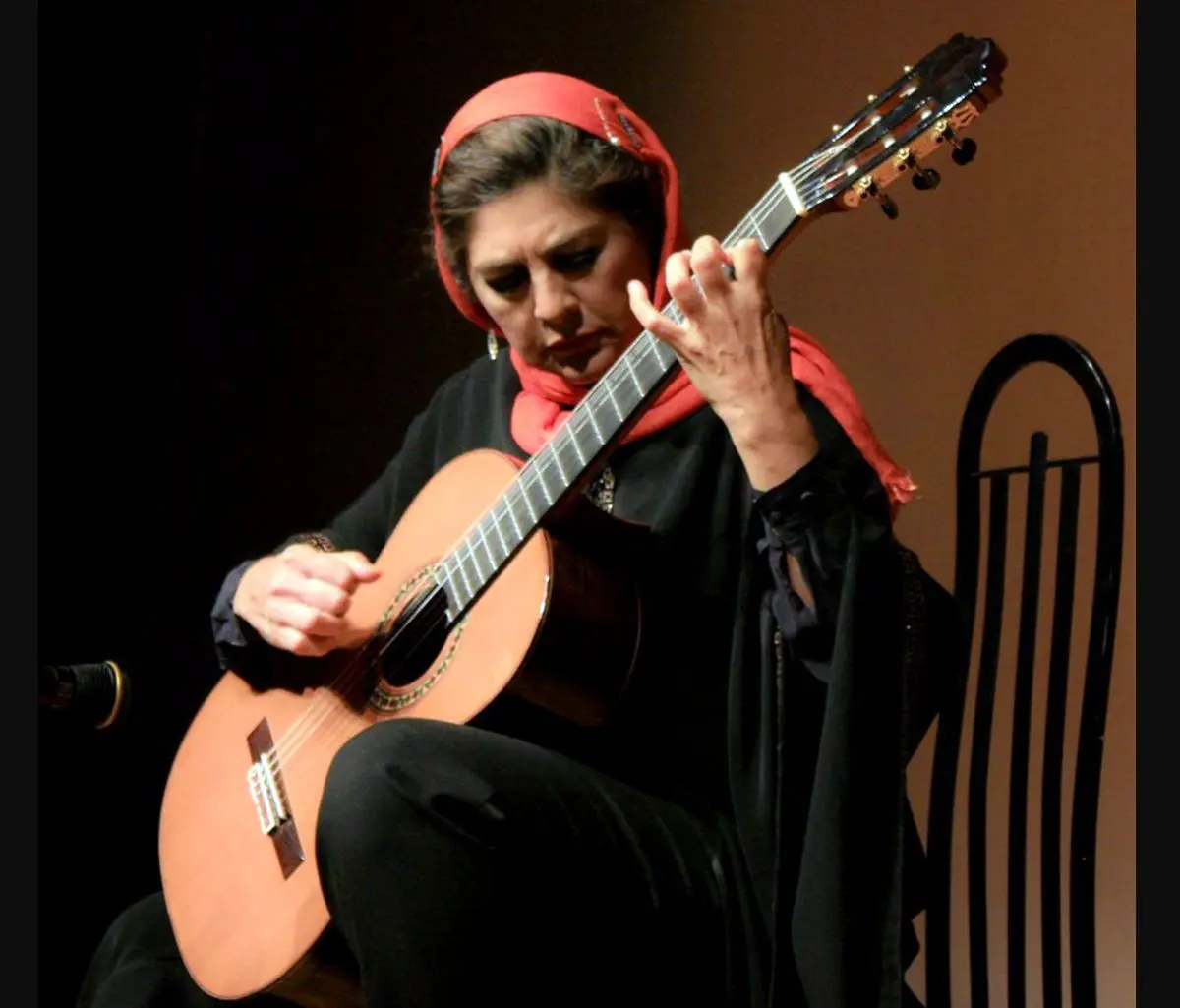 در گذشت لی‌لی افشار؛ نخستین زن دنیا که دکترای گیتار گرفت!