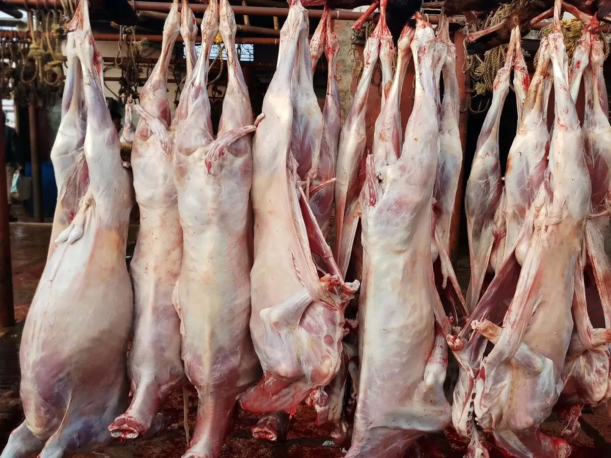 تکذیب قیمت گوشت بالای ۵۵۰ هزار تومان