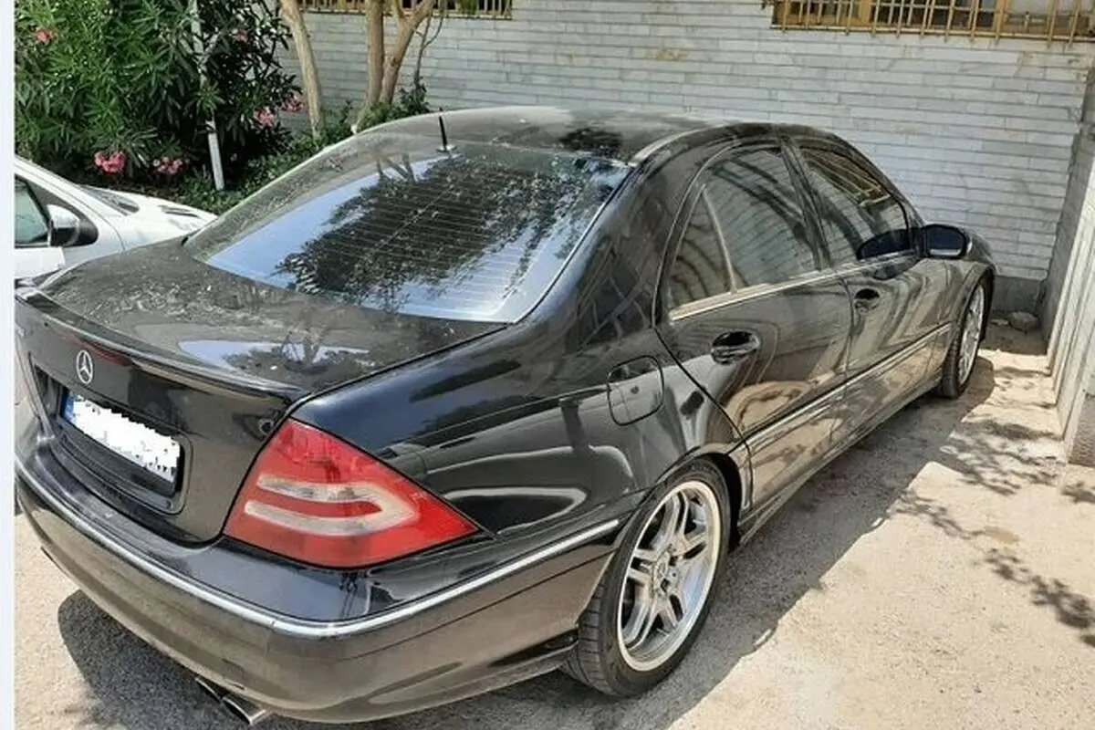 توقیف بنز ۱۰۰ میلیاردی در تهران