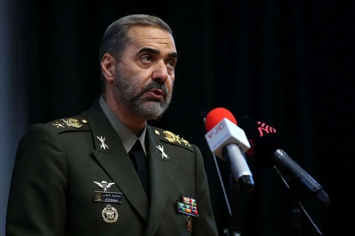 وزیر دفاع: بزودی از سامانه پدافندی بردبلند «شهید علی‌وردی» رونمایی می‌کنیم