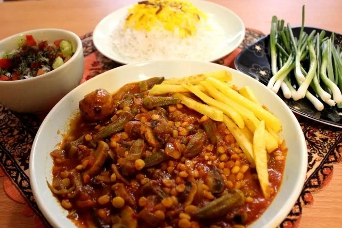 طرز پخت «خوراک بامیه» به سبک مردم افغانستان