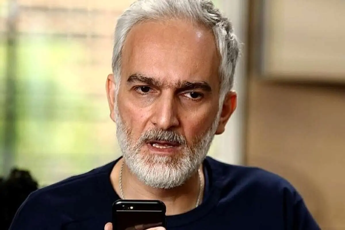 (ویدئو) خوانندگی بیژن بنفشه خواه در نیسان آبی ۲