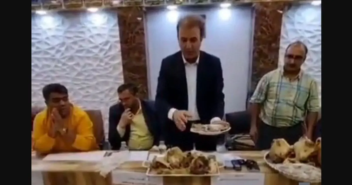کله و پاچه در کنفرانس خبری!