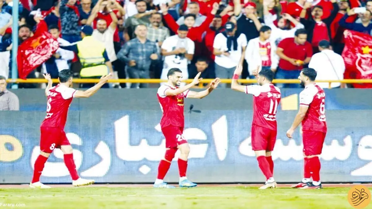 نه پرسپولیس عقب‌ می‌نشیند نه استقلال؛ معمای آزادی