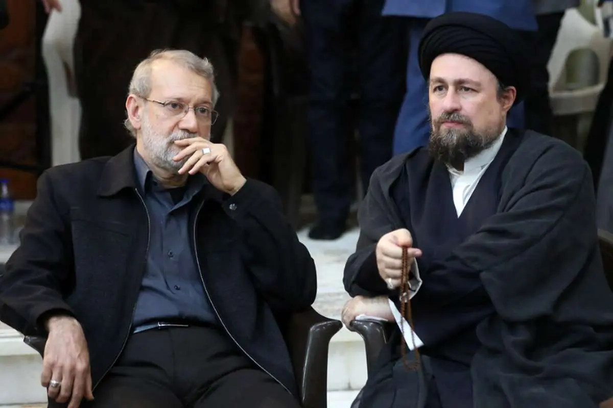 (عکس) گپ و گفت علی لاریجانی و سیدحسن خمینی