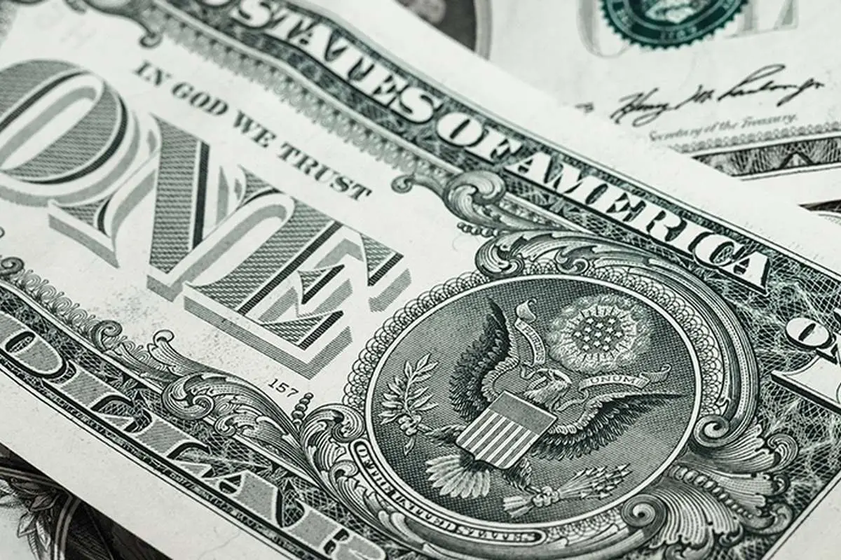 خریداران دلار آچمز میشوند؟