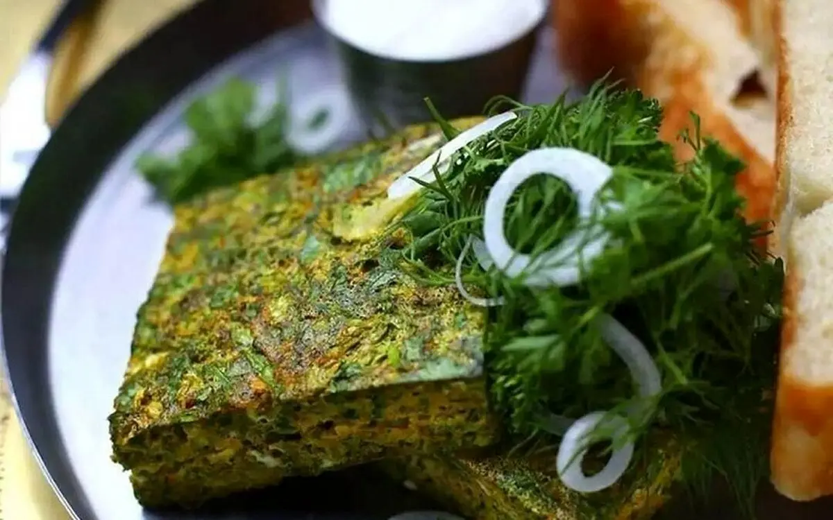 طرز تهیه کوکو سبزی