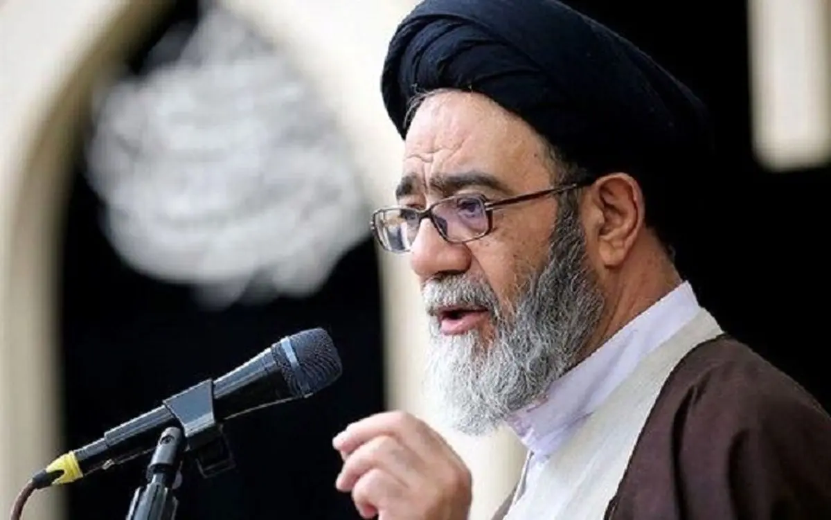 امام جمعه تبریز: زنان باید وقتی همسرشان به آن‌ها نگاه می‌کنند، خوشحال شوند