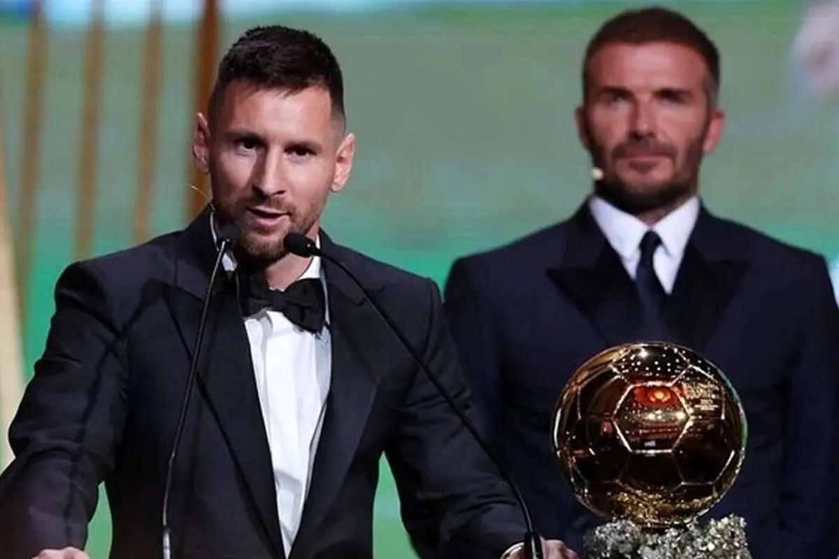 (ویدیو) لیونل مسی با توپ طلای هشتم در آکادمی اینترمیامی