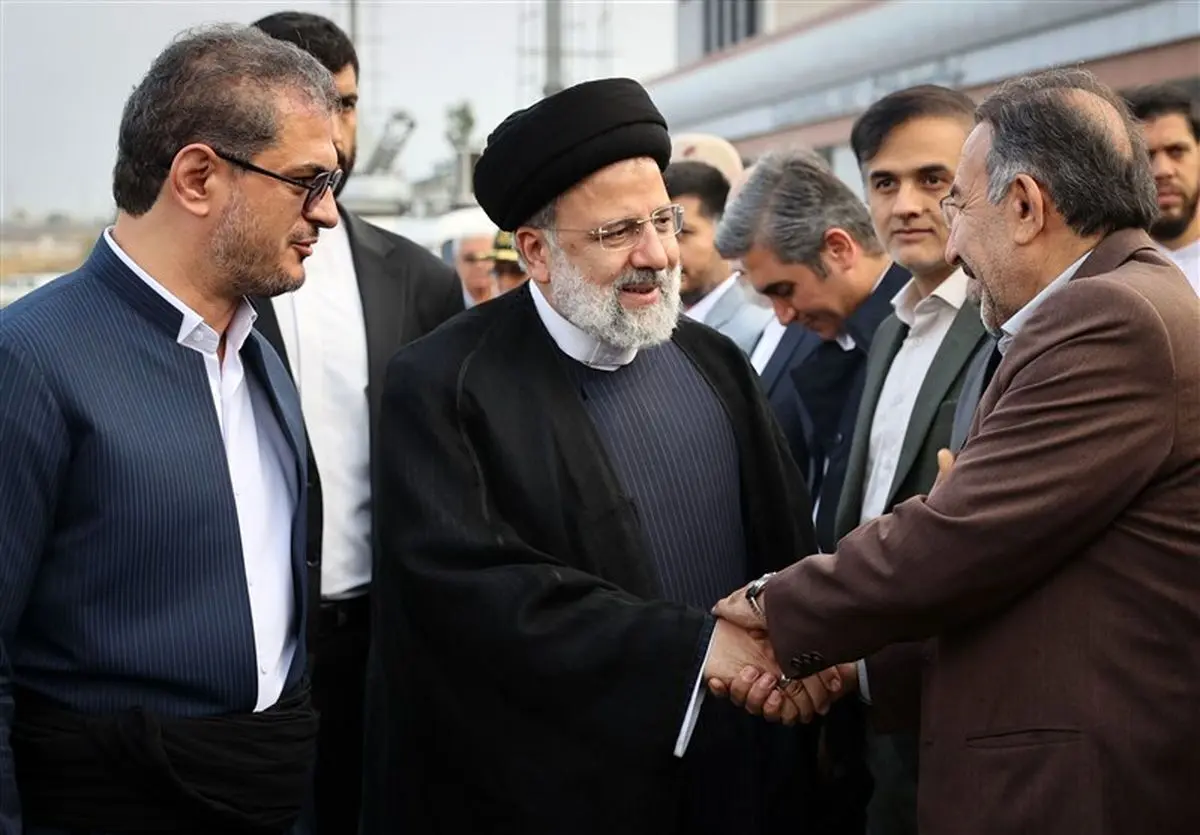 هشدار رئیسی به مدیران دولت: نباید گرفتار حاشیه‌ شو‌ید