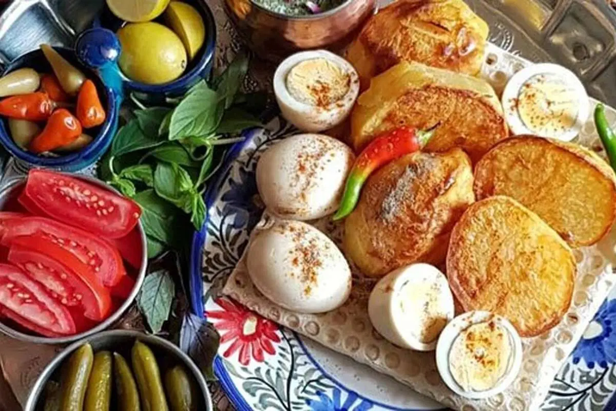 این غذای کمخرج را فقط با ترشی بخورید