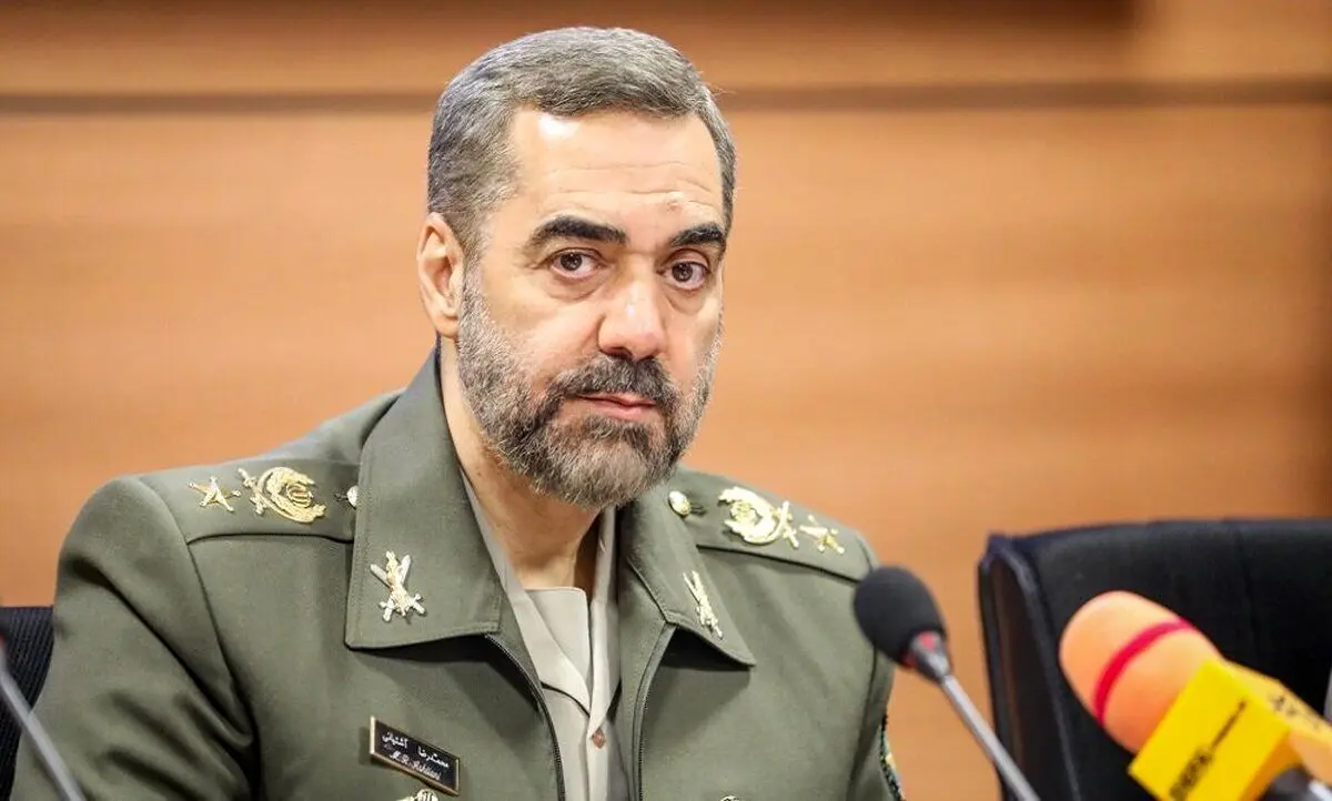 وزیر دفاع: آمریکا با ارسال پیام به کشور‌های مختلف به دنبال خروج از مهلکه غزه است