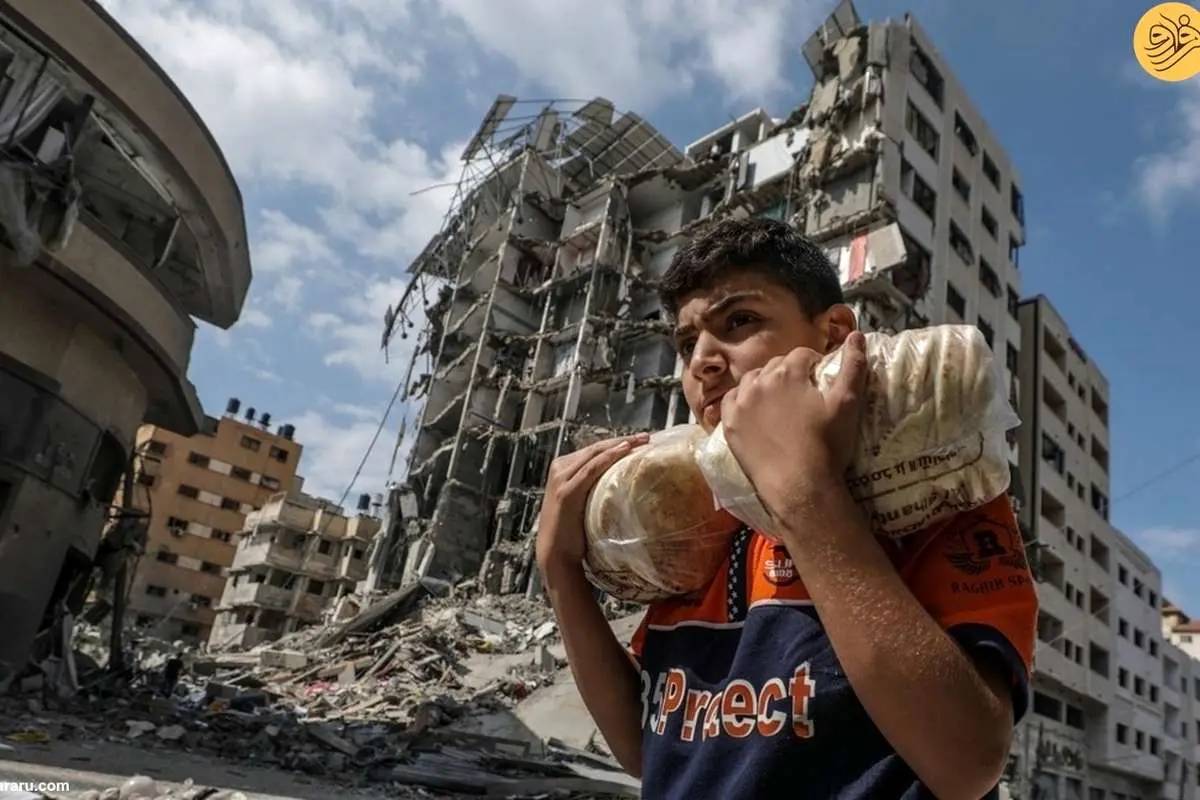 (ویدئو) صبحانه خوردن شهروندان فلسطینی زیر حملات موشکی!