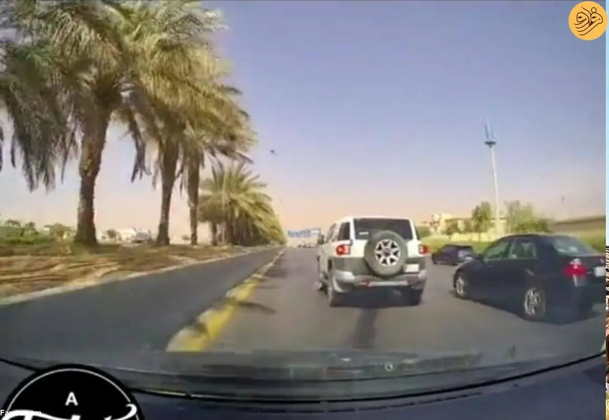 (ویدئو) لحظه چپ شدن یک جیب در بزرگراه
