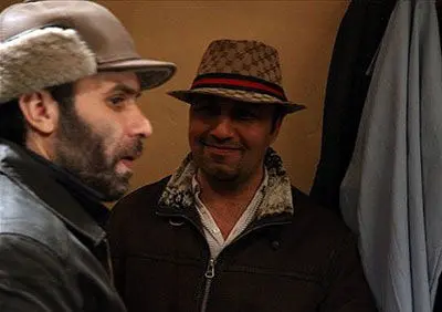 عکس> عطاران پشت صحنه سریال ده نمکی