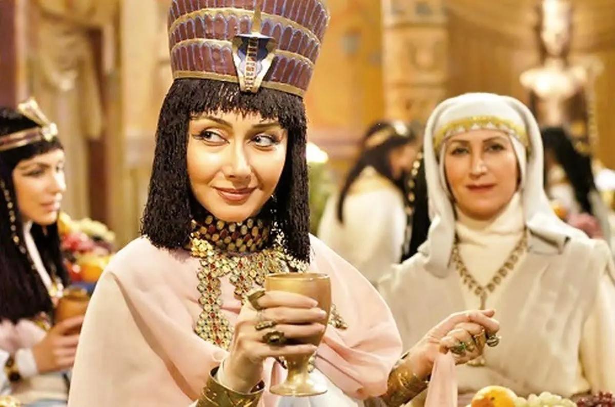 بازگشت کتایون ریاحی به تلویزیون!