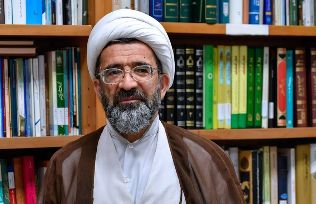 امام تقیدی نداشت که حتما شاگردان خود را در جایی منصوب کنند
