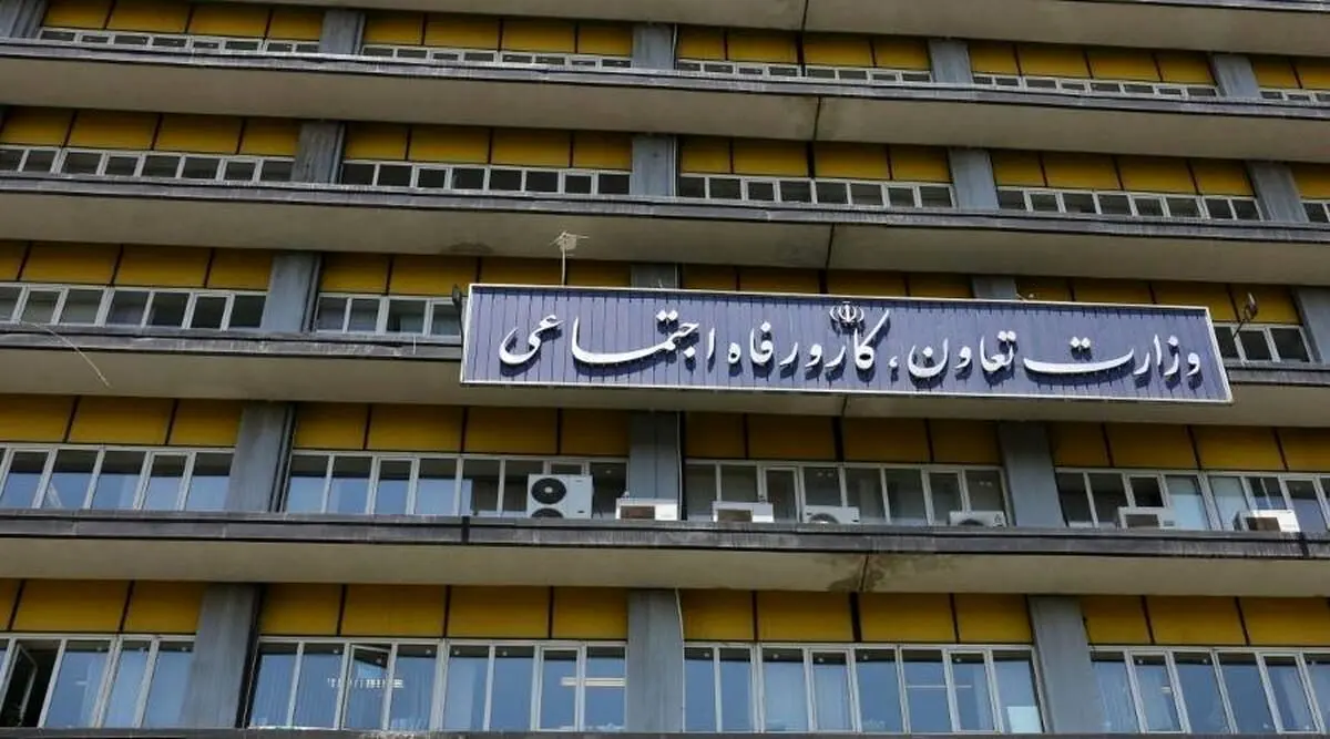 چراغ سبز وزارت کار به افزایش حقوق کارگران