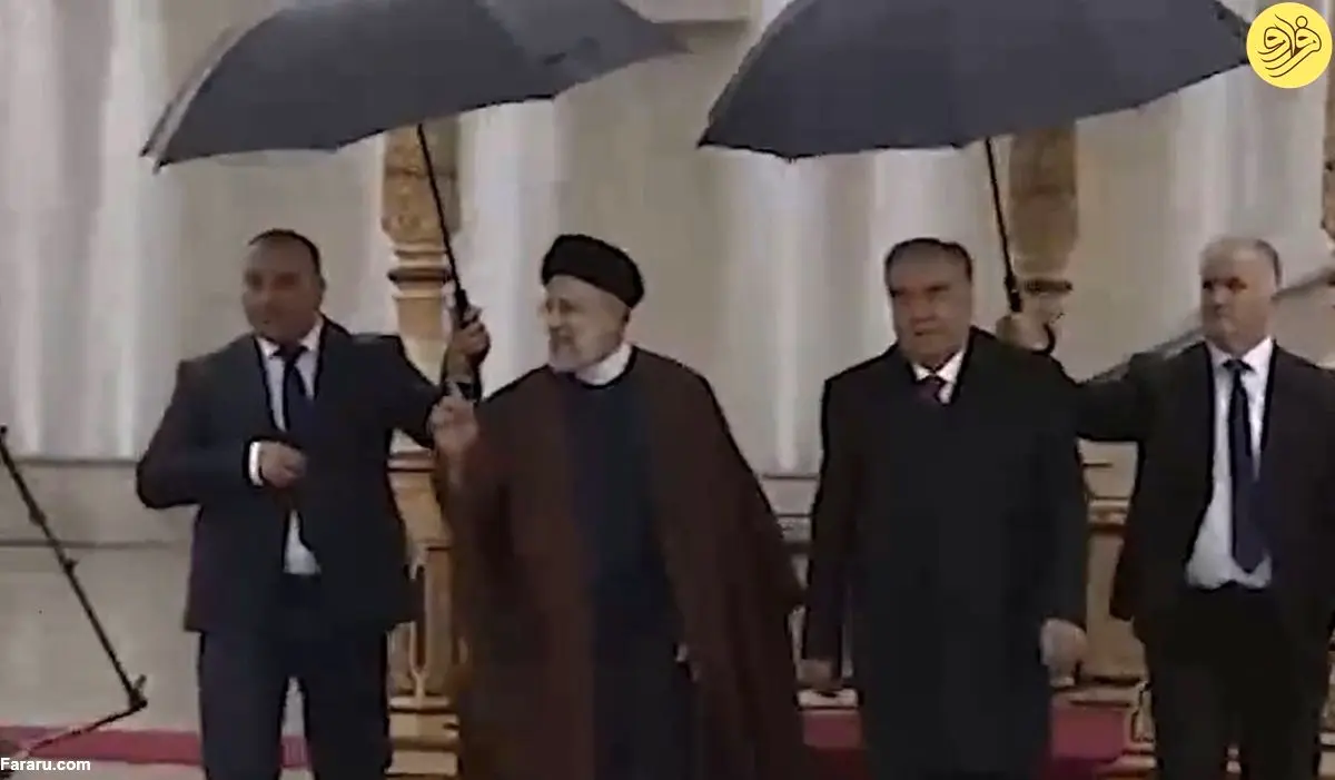 (ویدئو) وقتی رئیسی چتر نمی‌خواهد