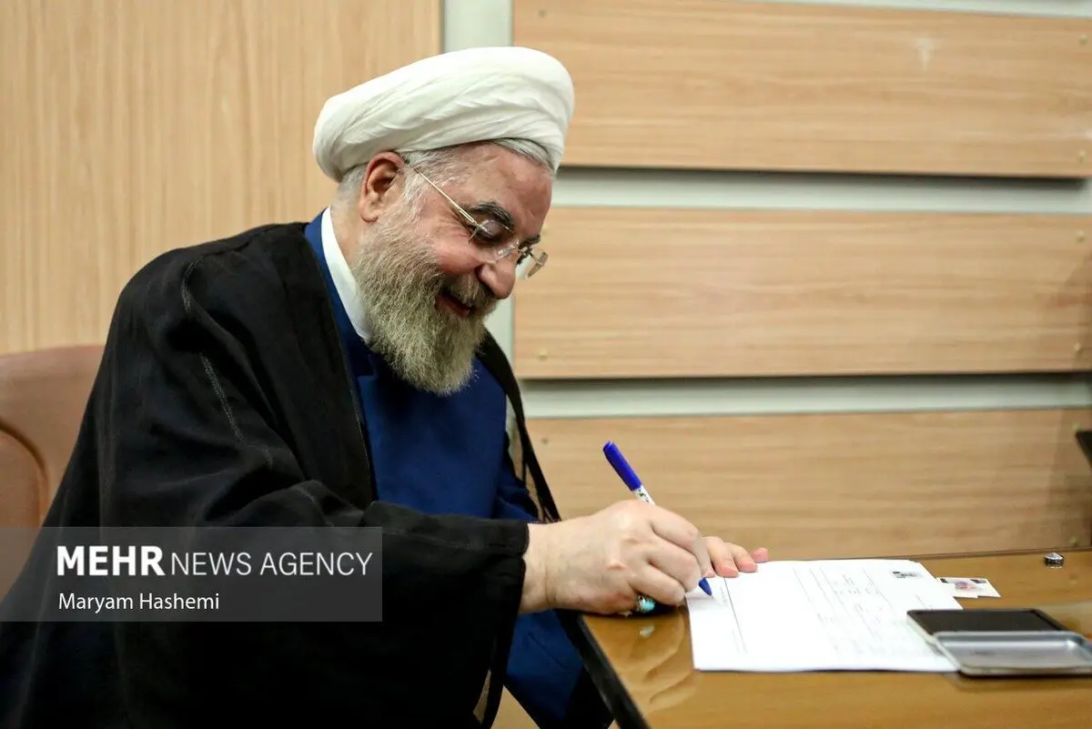 (تصاویر) ثبت نام حسن روحانی در انتخابات مجلس خبرگان رهبری