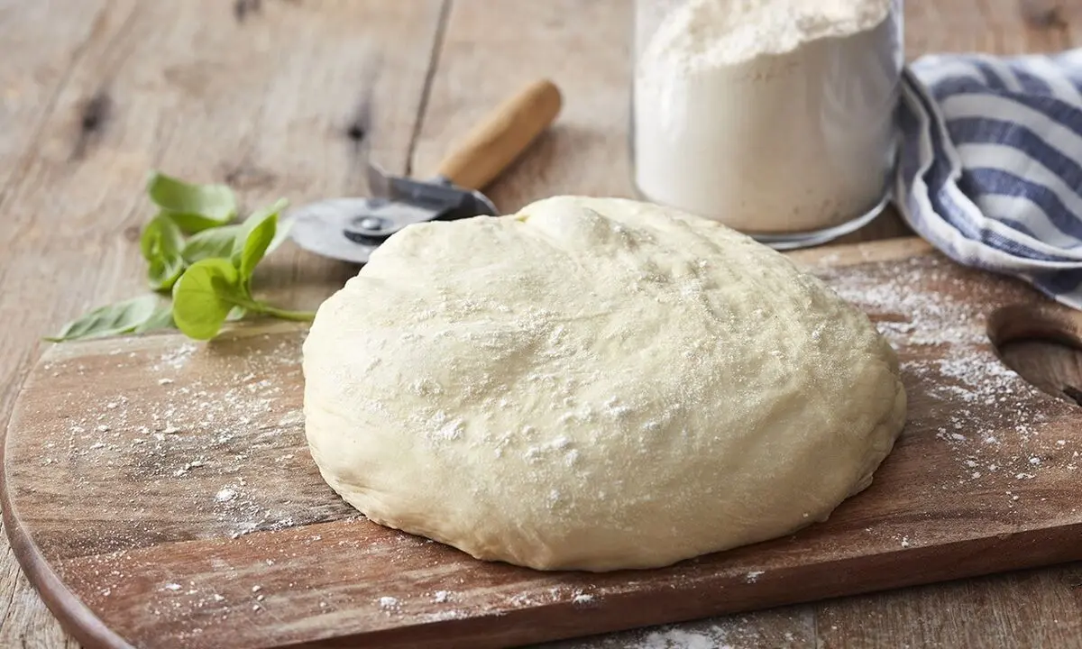 طرز تهیه خمیر مایه در خانه و پخت نان با آن