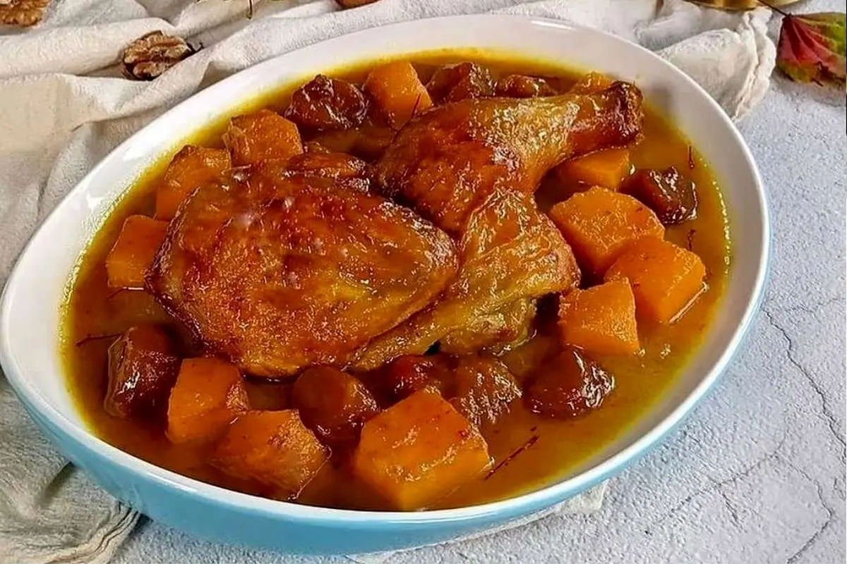 طرز تهیه خورش کدو حلوایی با مرغ مجلسی به سه روش