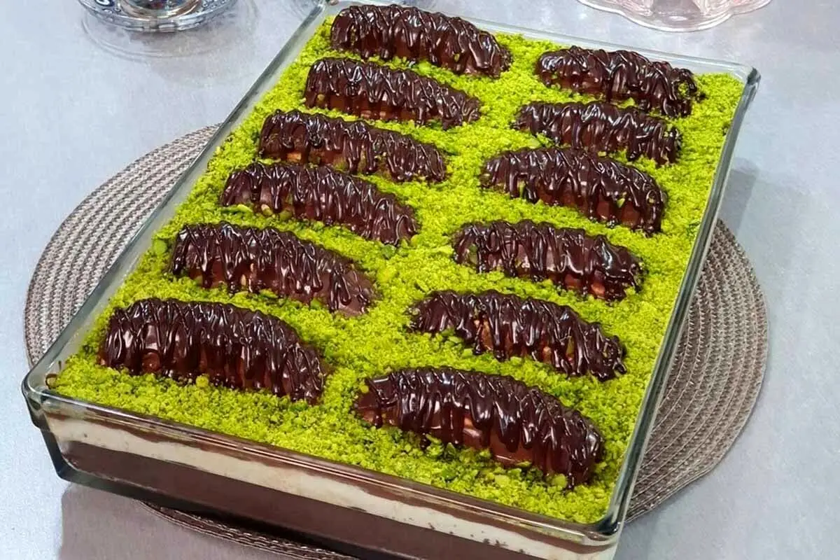 طرز تهیه کیک مالاگا، جذابترین کیک شکلاتی که تا به حال خورده‌اید!