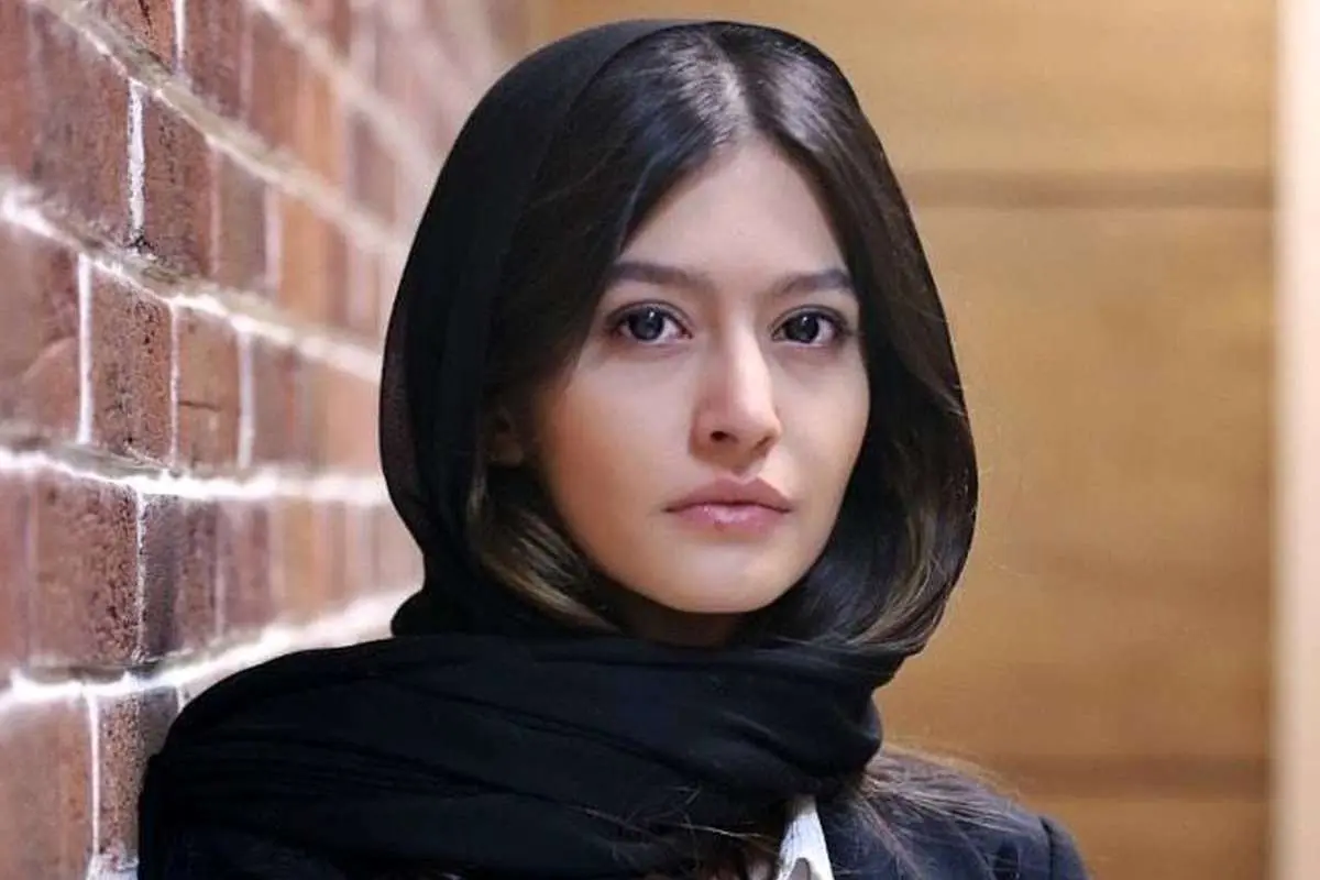 عذرخواهی پردیس احمدیه از مهران مدیری؛ عین نامردی بود که ...