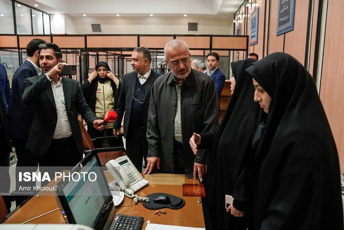(تصاویر) آغاز ثبت نام ششمین دوره انتخابات مجلس خبرگان رهبری