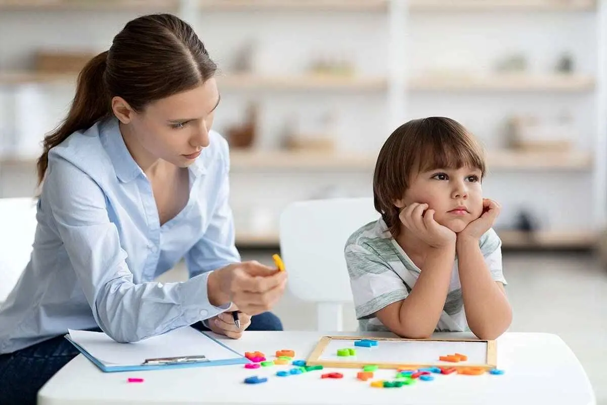 تشخیص ابتلا به اوتیسم با کمک صفحه نمایش