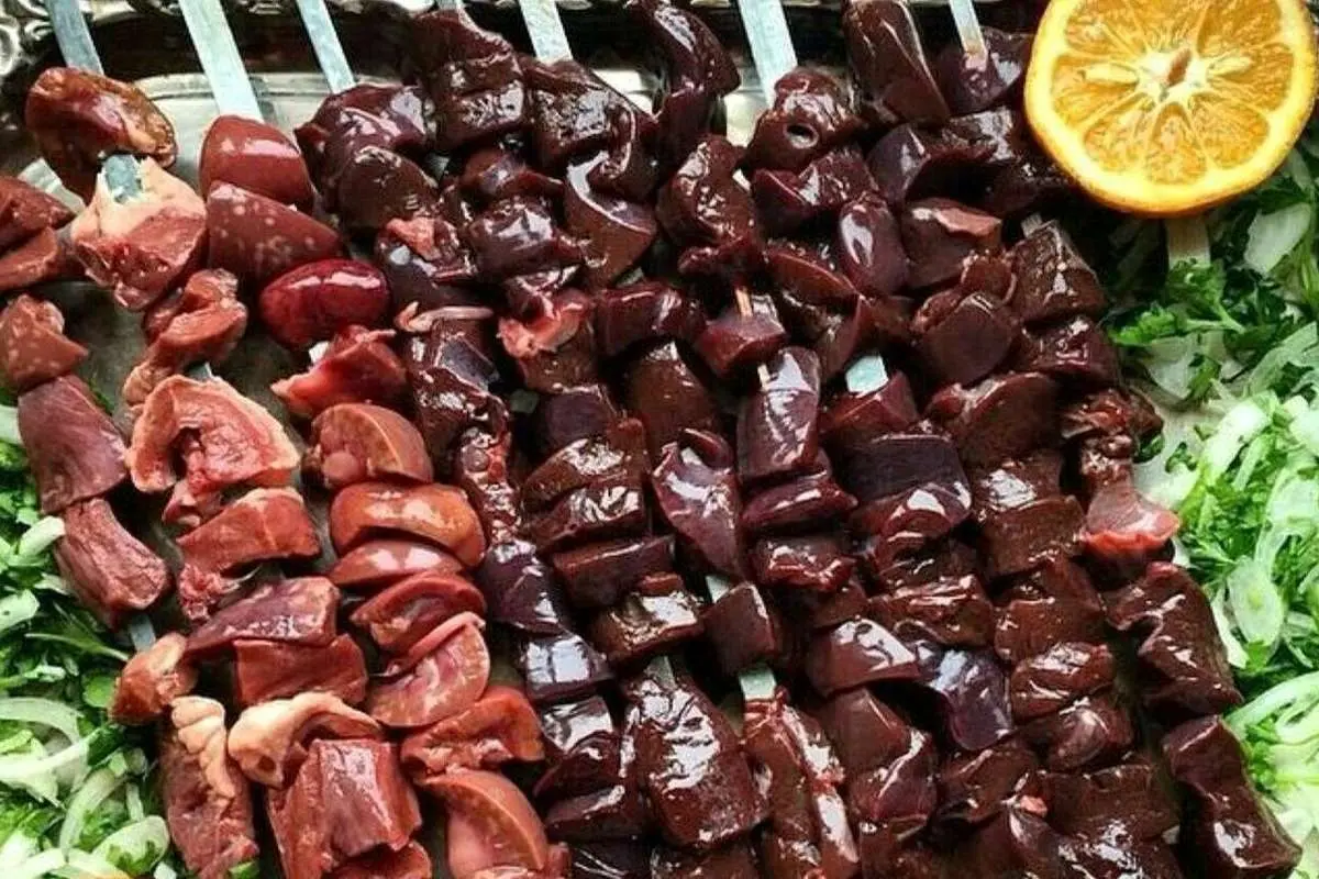 جگر خام یا آبدار نخورید!
