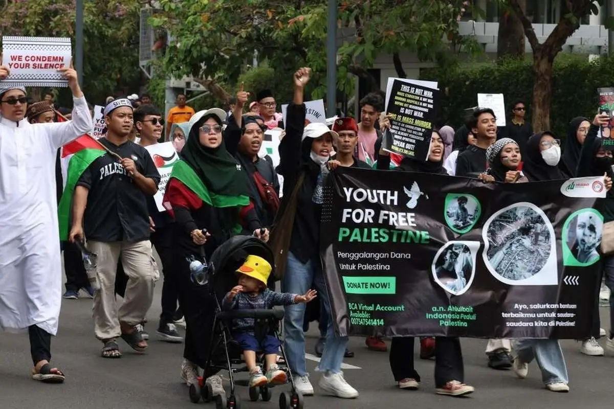 (تصاویر) تظاهرات بزرگ حمایت از فلسطین در اندونزی