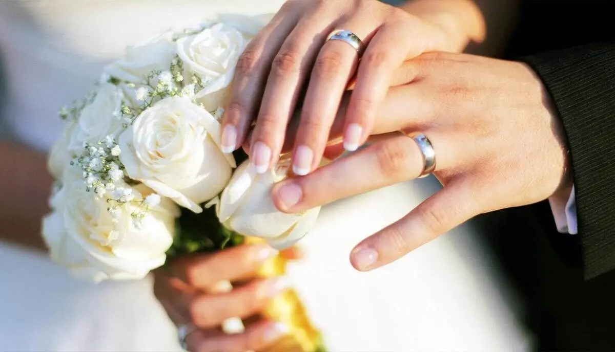 وام ۵۰۰ میلیونی برای ترغیب دهه شصتی‌ ها به ازدواج